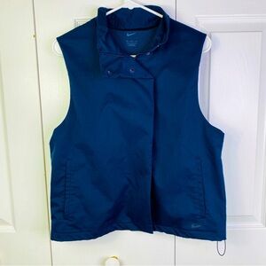 Nike Repel Womens Golf Vest Style DO6814-451 Size M Navy